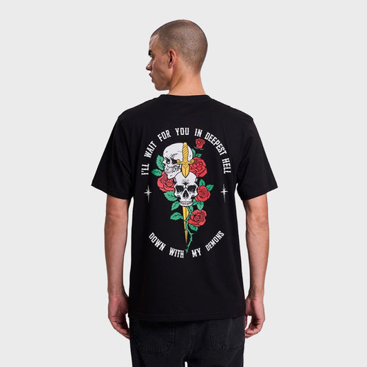 REMERA CIRCA DEMONDS REGULAR BLACK