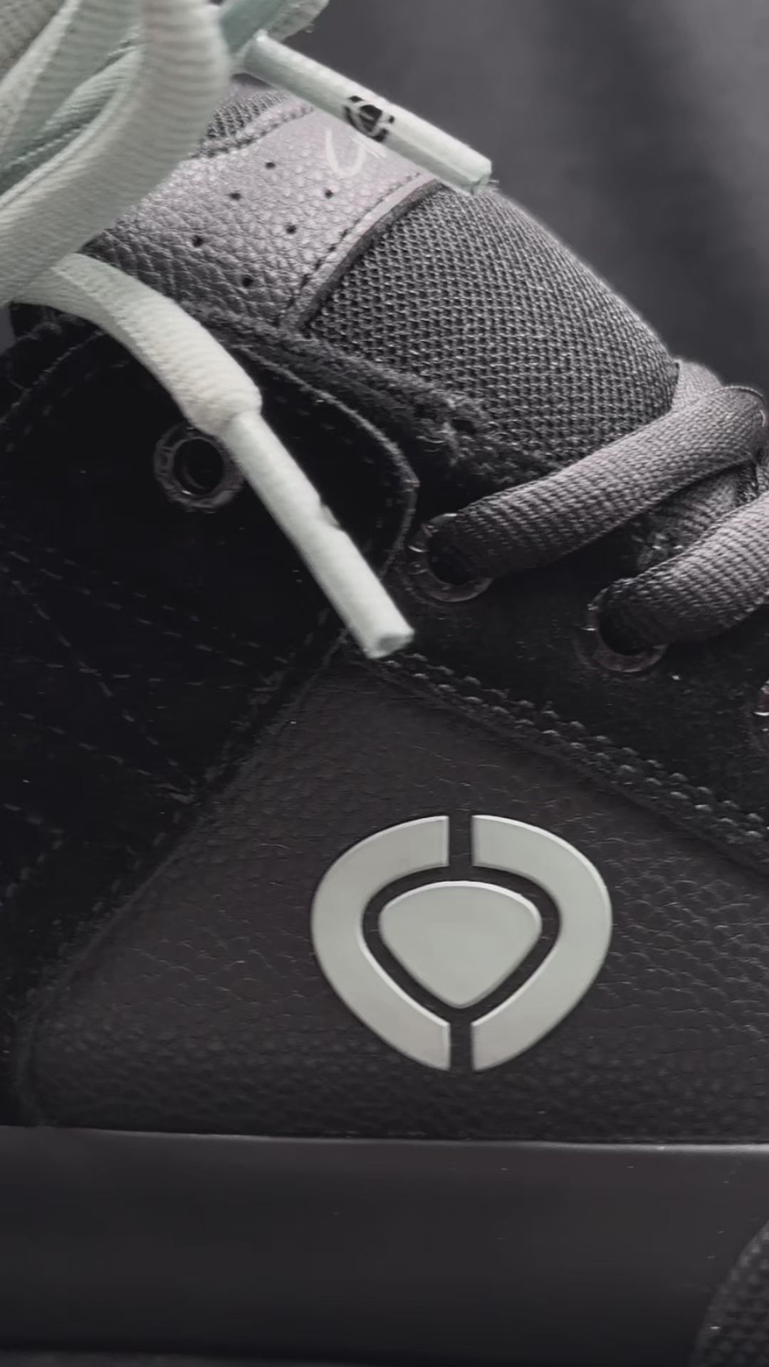 ZAPATILLAS CIRCA 205 SE VULC ONYX ICEBERG