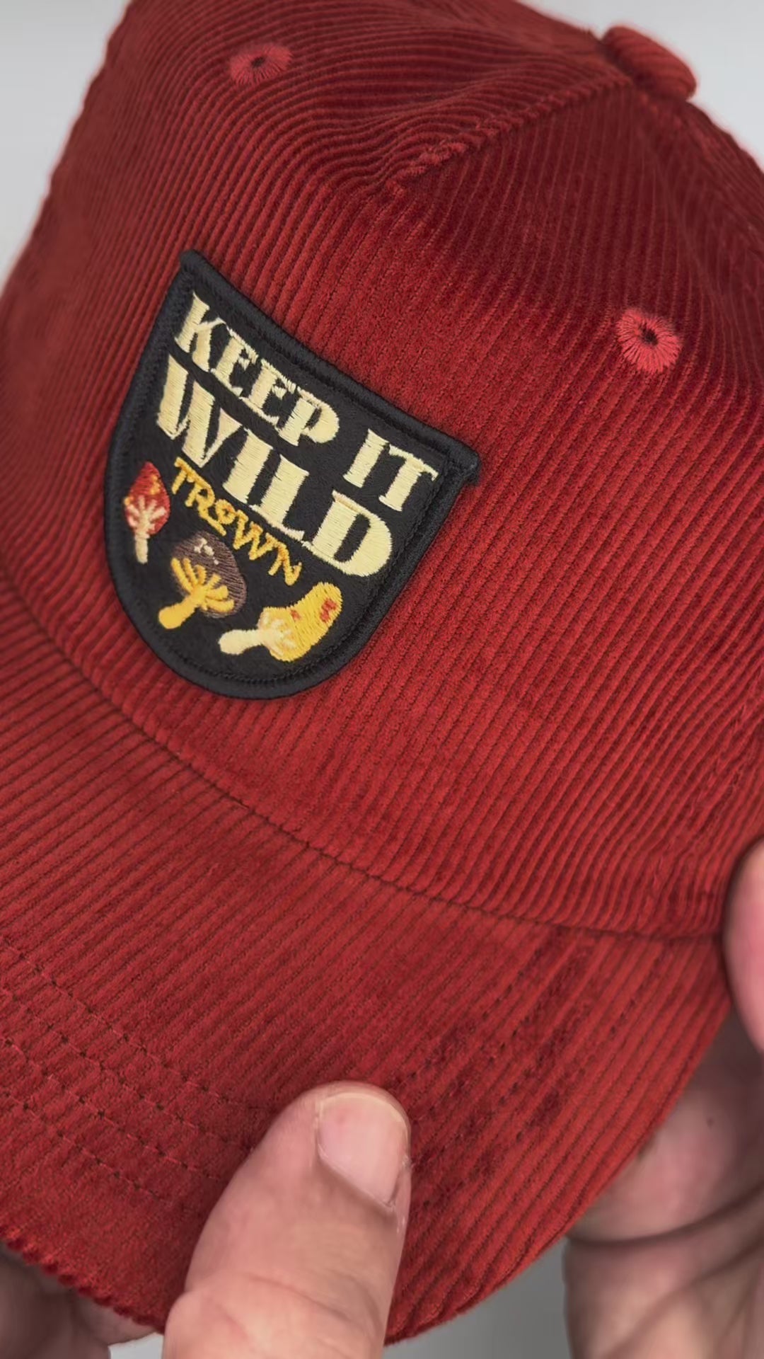 GORRA TROWN WILD