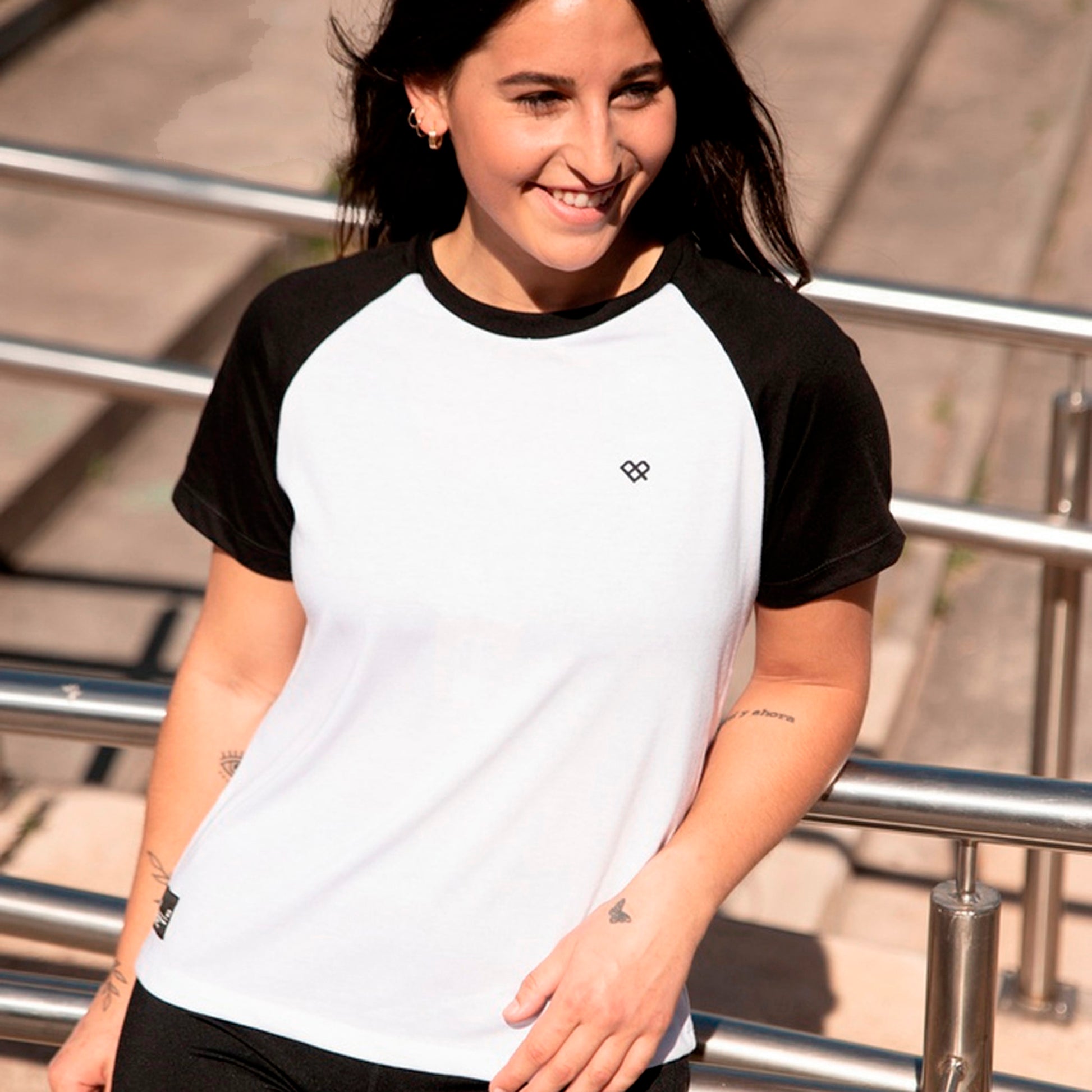 REMERA TIBP RANGLAN T - Cross the line