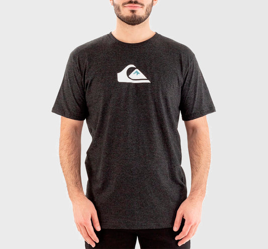 REMERA QUIKSILVER COMP LOGO VIGORE (NEG)