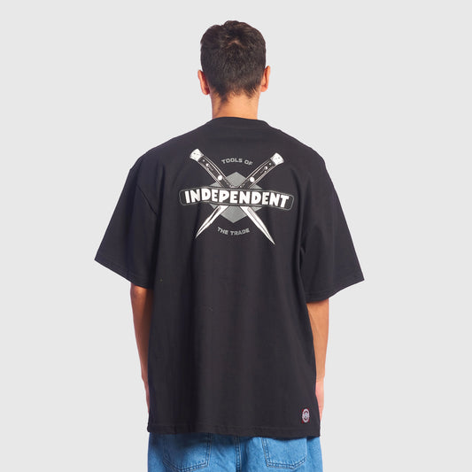 REMERA INDEPENDENT OVER TOOLS BLACK
