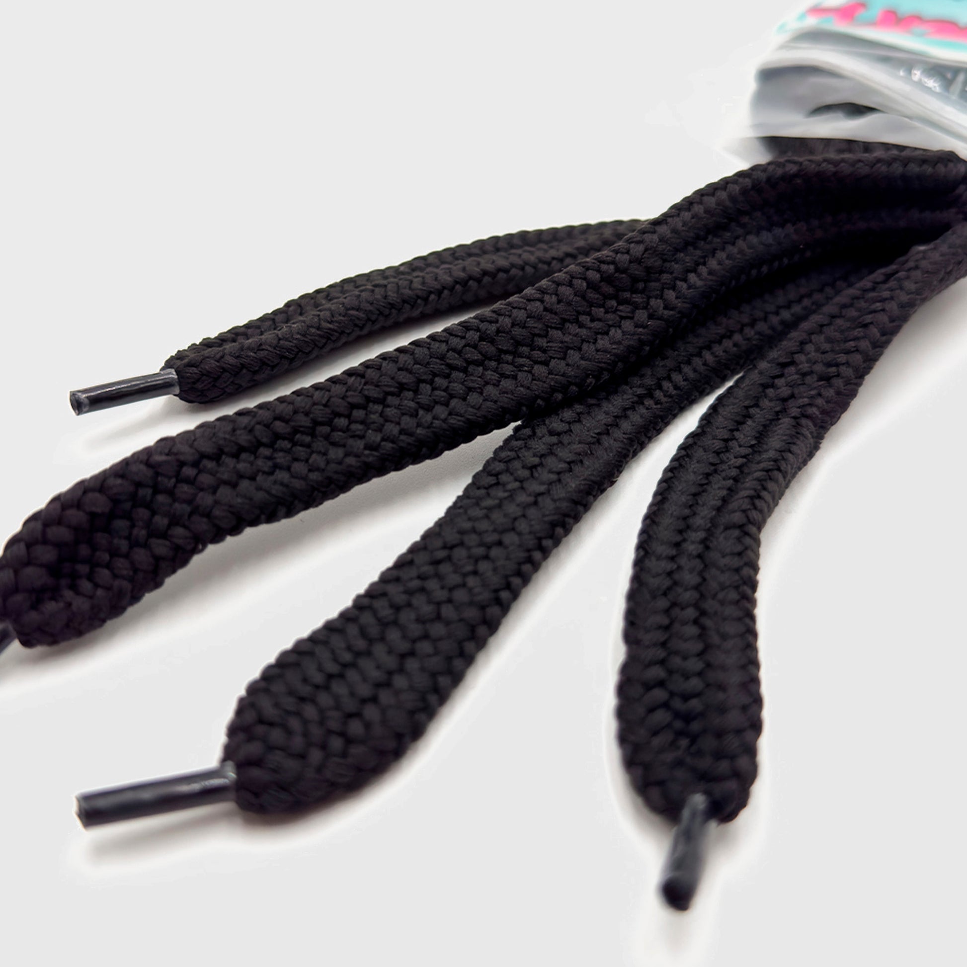 CORDONES LA CORDONERIA CHUNKY NEGRO - Cross the line