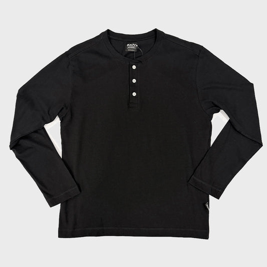 REMERA KAJU MAO NEGRA