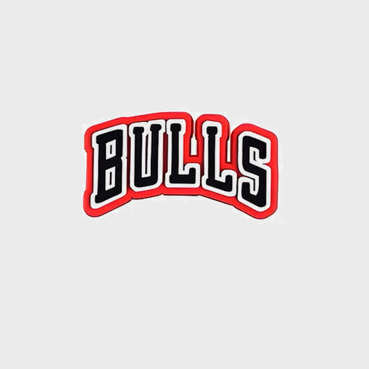 PIN NACIONAL BULLS LOGO - Cross the line