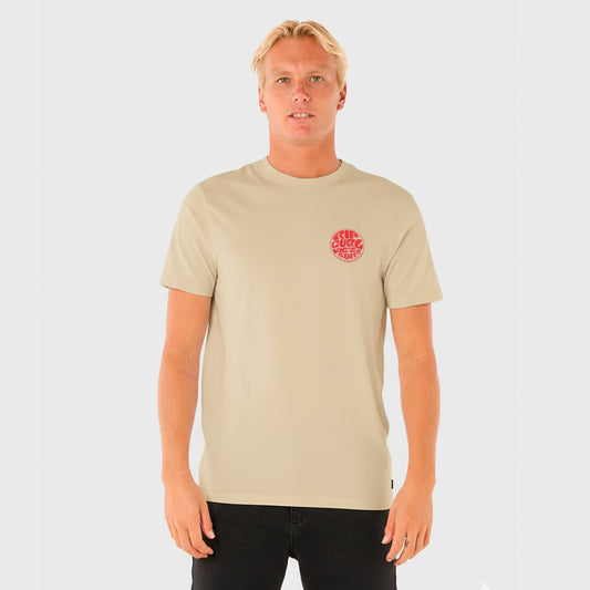 REMERA RIP CURL REGULAR WETTIE LOGO BEIGE