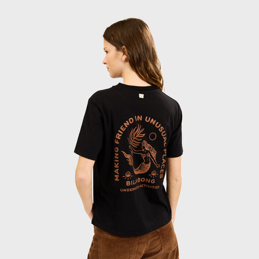 REMERA BILLABONG UNUSUAL FRIENDS TEE NEGRO MUJER