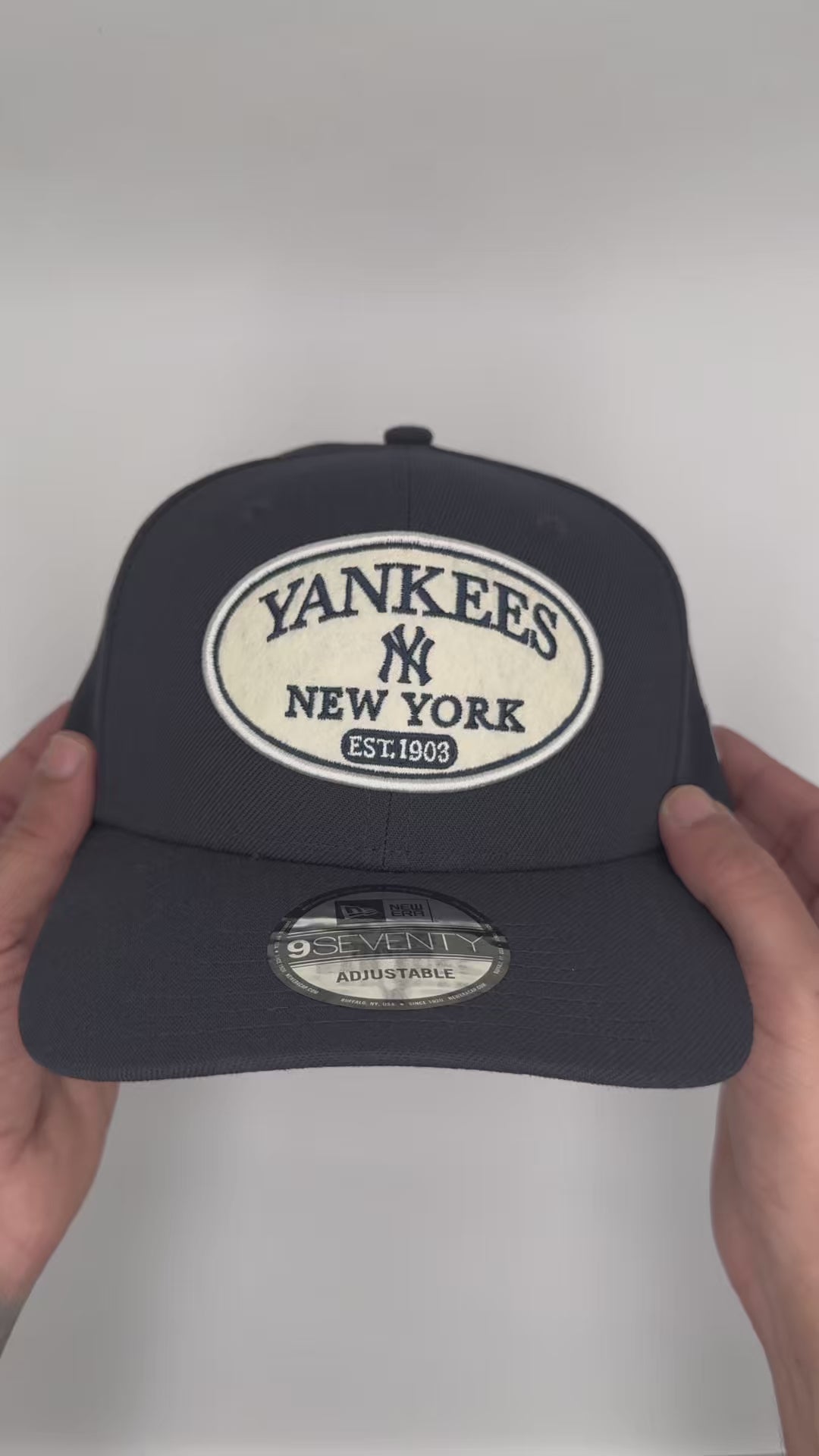 GORRA NEW ERA NEW YORK YANKEES OVAL BLUE