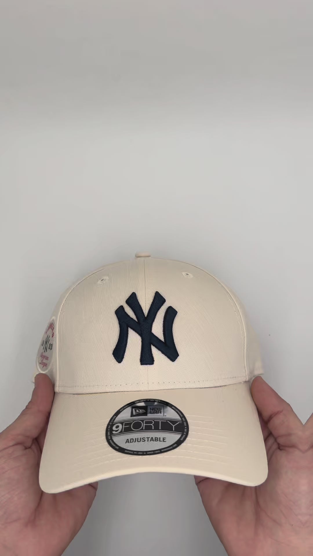 Gorra New Era New York Yankees Side Patch Beige