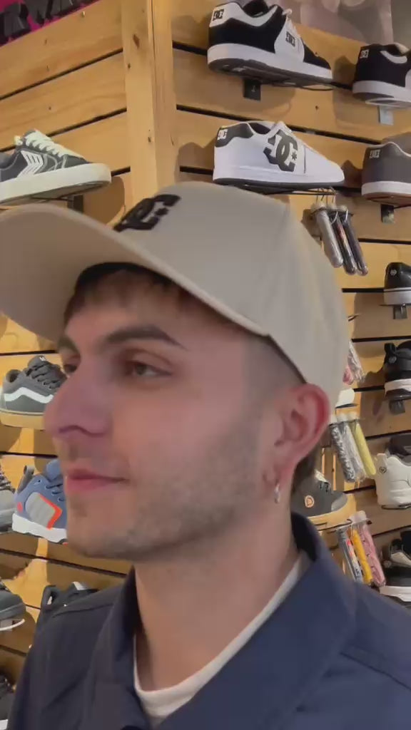 Gorra Dc Empire Beige Urbano Unisex