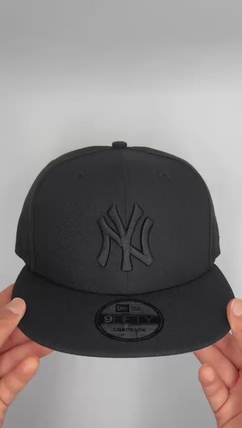 GORRA NEW ERA NEW YORK YANKEES FULL BLACK