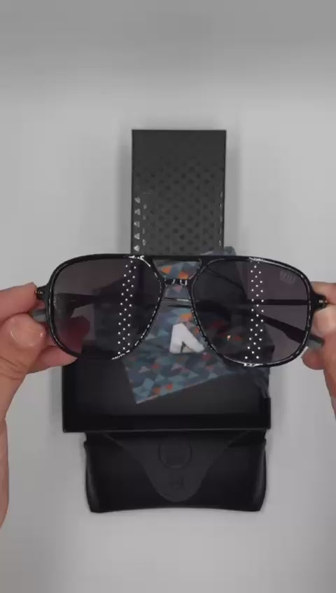 ANTEOJOS OMBAK HAWAI NEGRO BRILLO GRIS DEGRADE POL