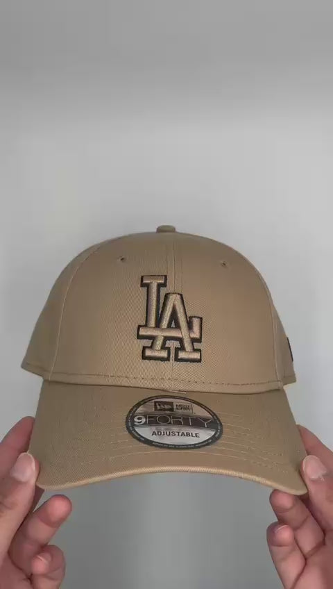 GORRA NEW ERA LOS ANGELES DODGERS OUTLINE COLLECTION BEIGE