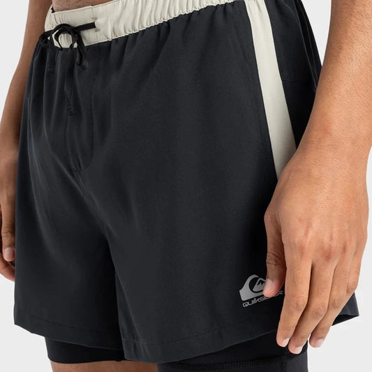 SHORT QUIKSILVER KEEP THE PACE (KVJ0)
